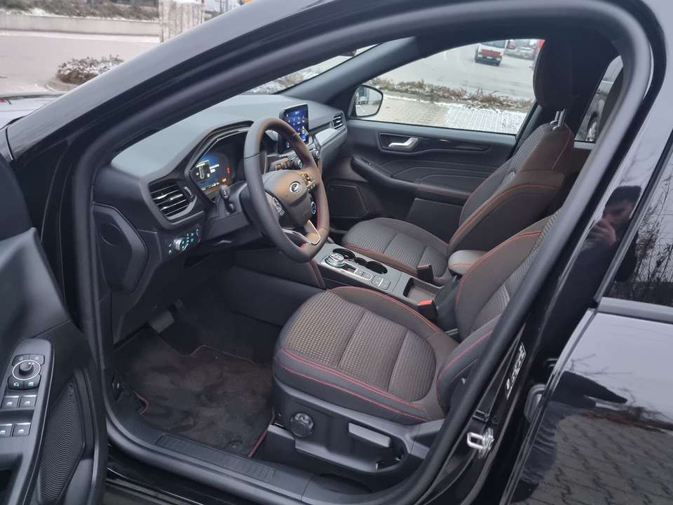 Ford Kuga - Imagem 8