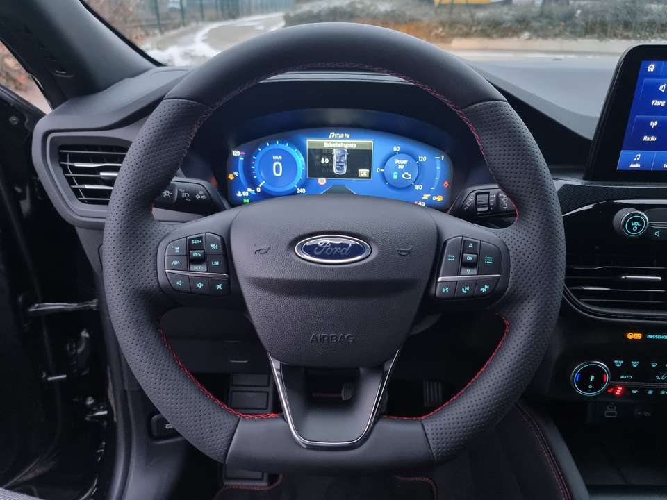 Ford Kuga - Imagem 10