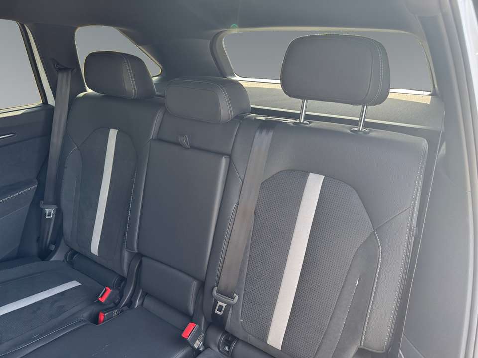 Car picture 11