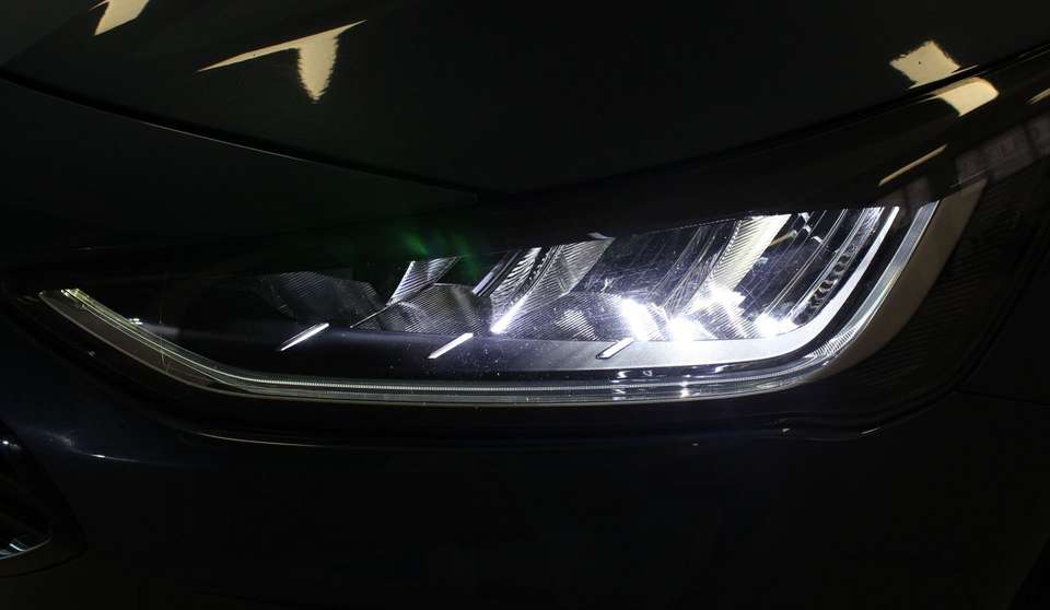 Car picture 4