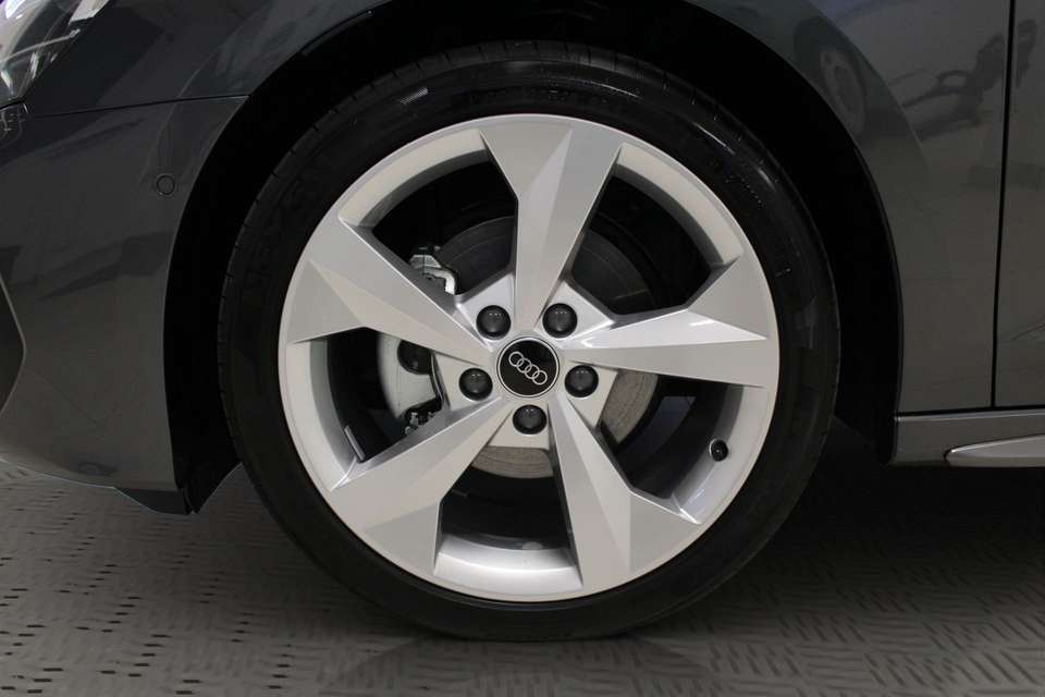Car picture 3