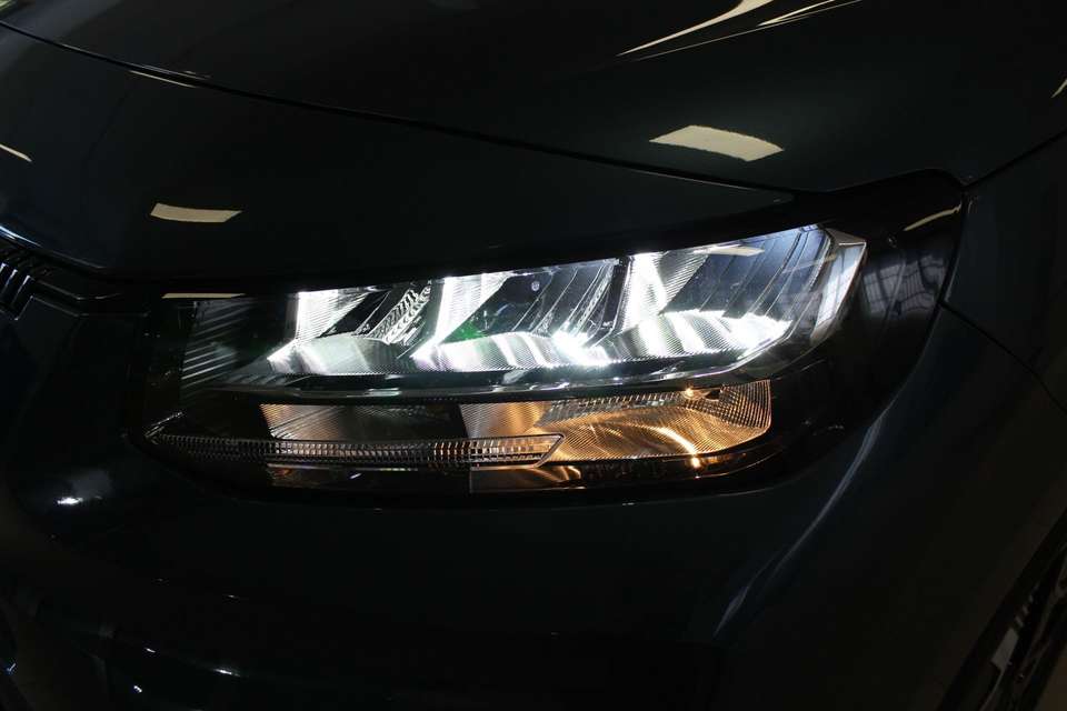 Car picture 5