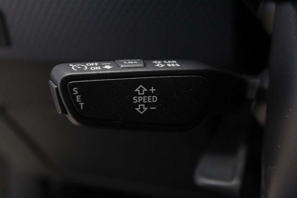 Car picture 14