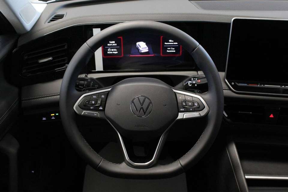 Volkswagen Tiguan - Imagem 11