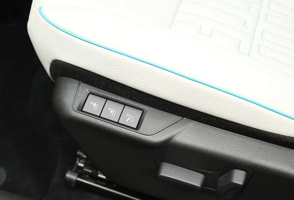 Car picture 14