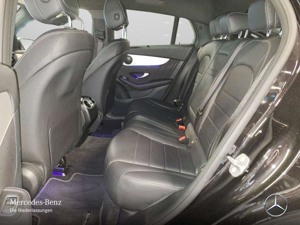 Mercedes-Benz GLC 300 - Imagem 12