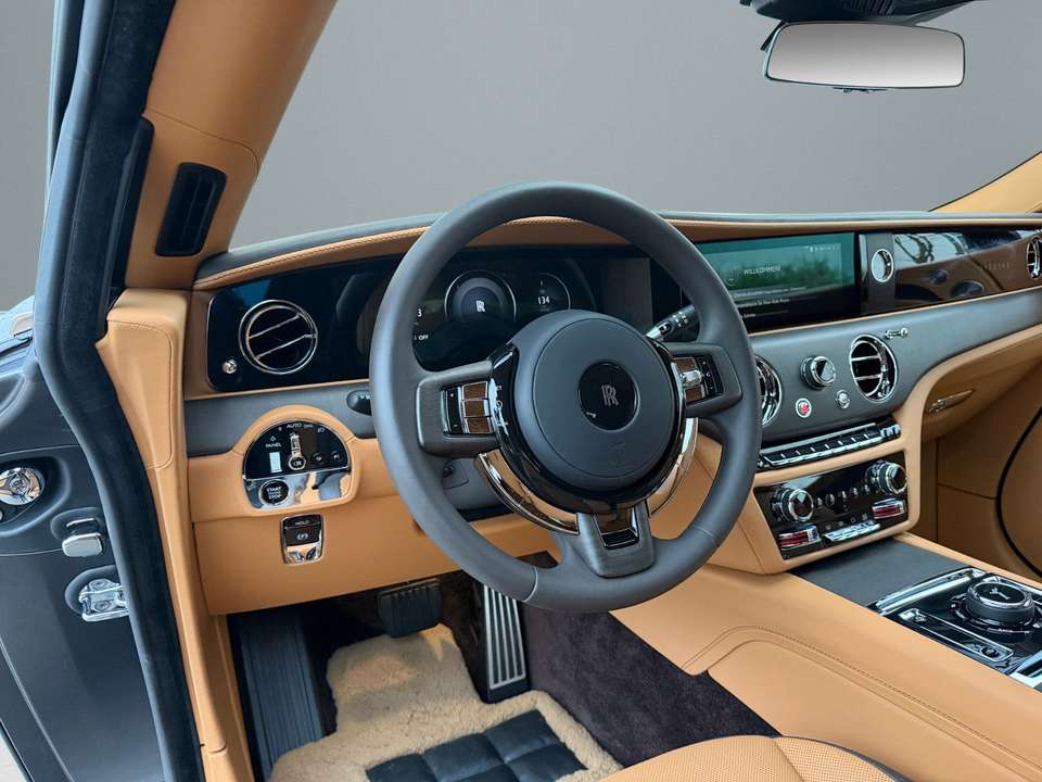 Rolls-Royce Spectre - Imagem 14
