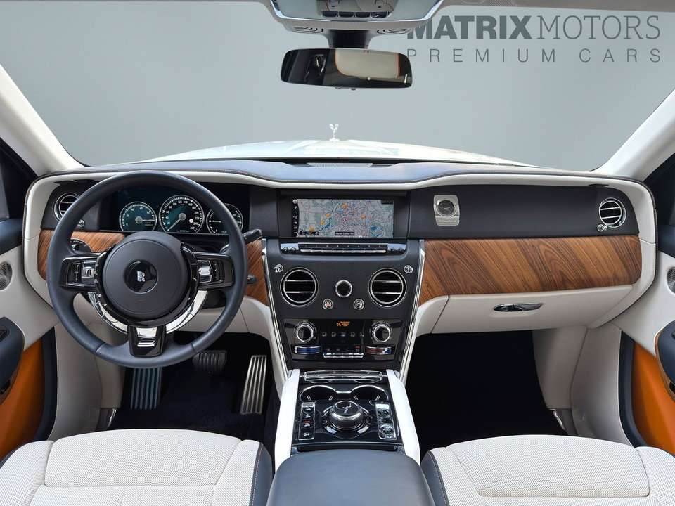 Rolls-Royce Cullinan - Imagem 3