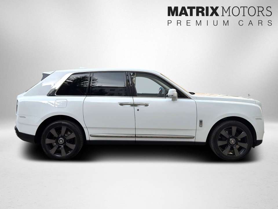 Rolls-Royce Cullinan - Imagem 5