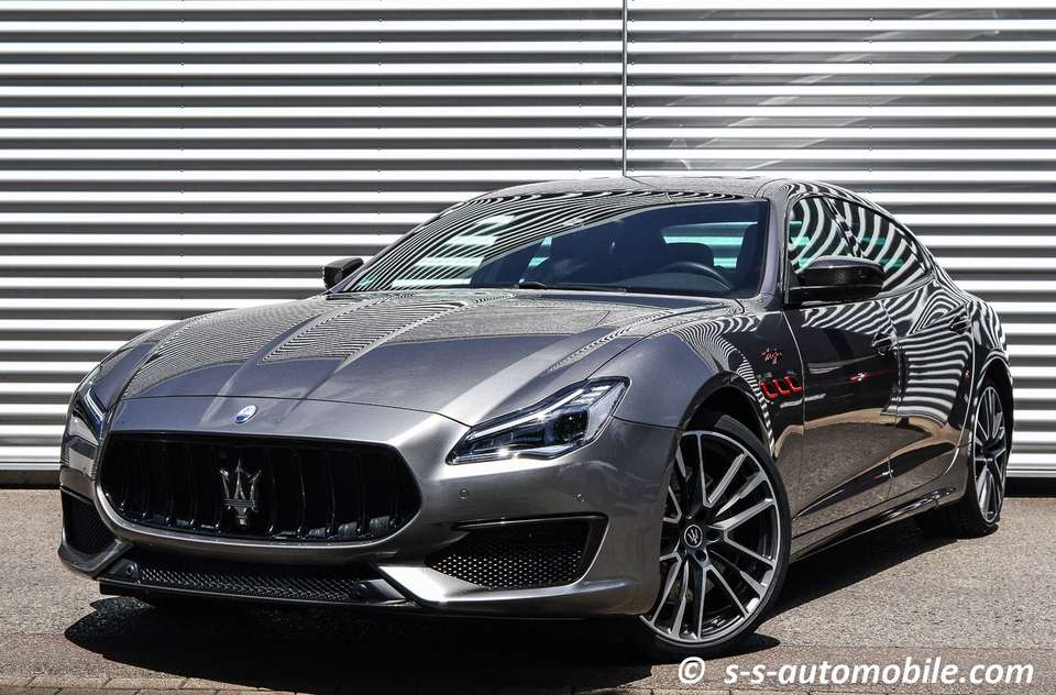 Maserati Quattroporte 2022