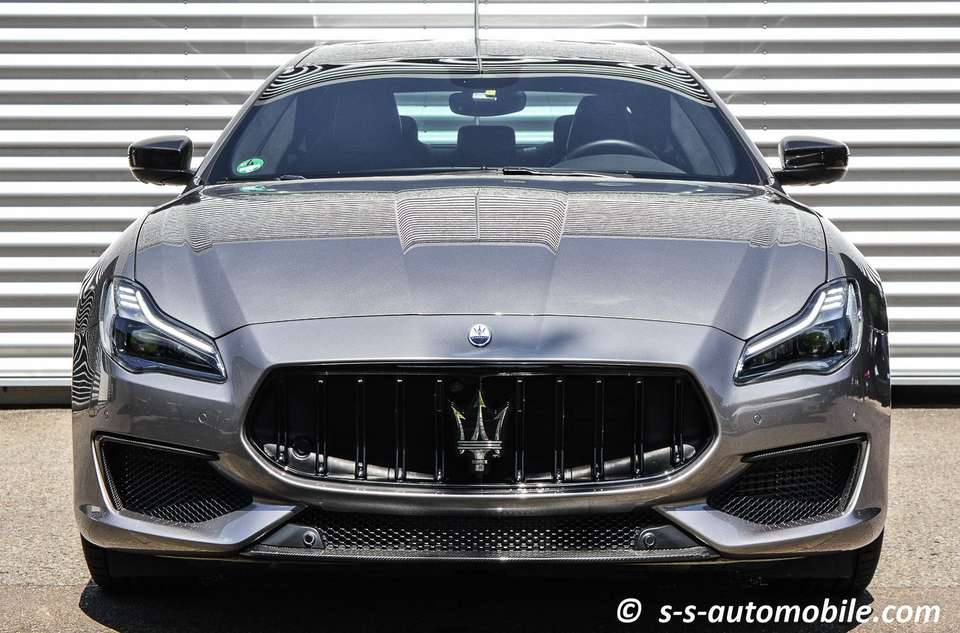 Maserati Quattroporte - Imagem 3