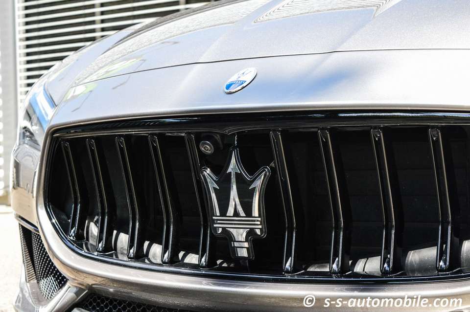 Maserati Quattroporte - Imagem 4