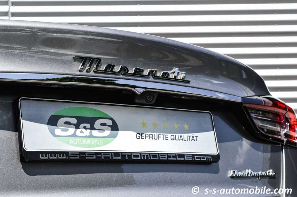 Maserati Quattroporte - Imagem 14