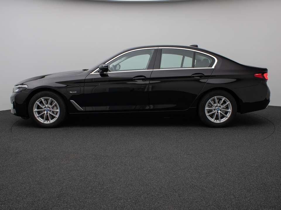 BMW 520 - Imagem 11
