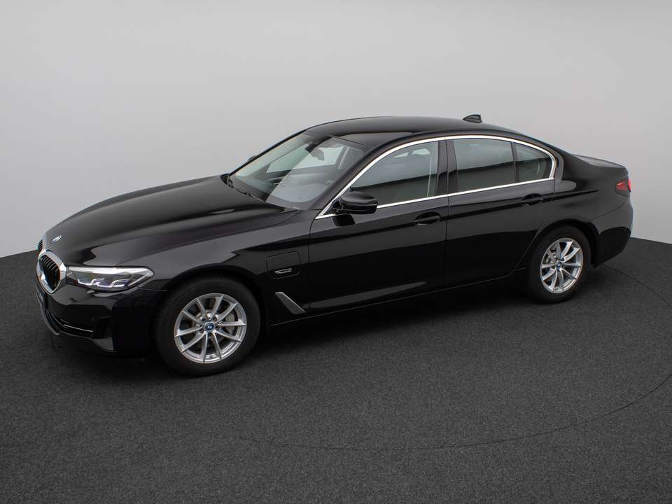BMW 520 - Imagem 12