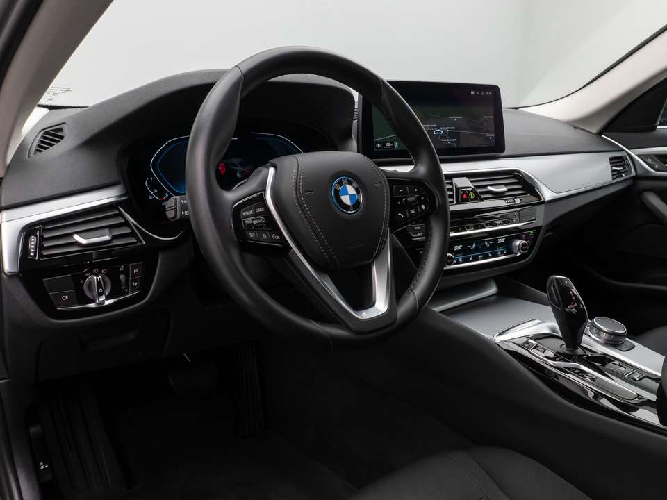 BMW 520 - Imagem 20