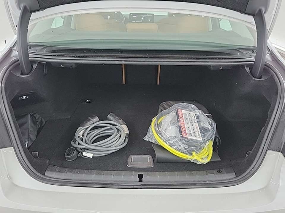 Car picture 9