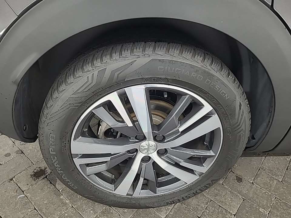 Car picture 9