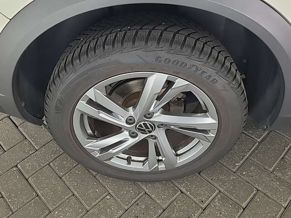 Car picture 9