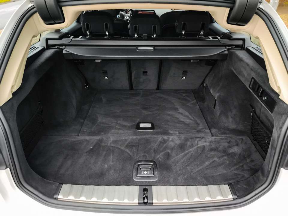 Car picture 11