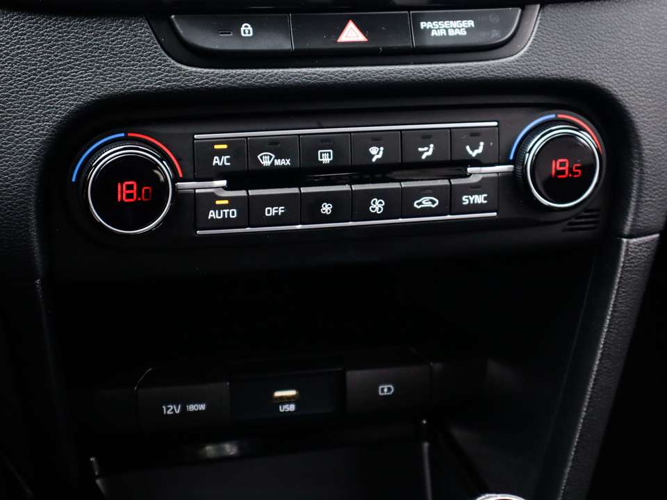 Car picture 11
