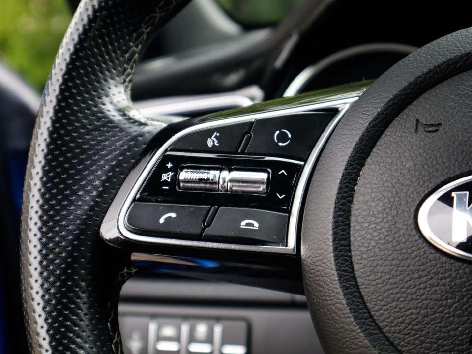 Car picture 16