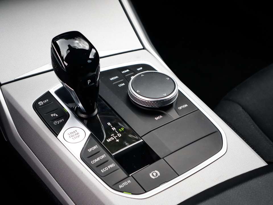 Car picture 19