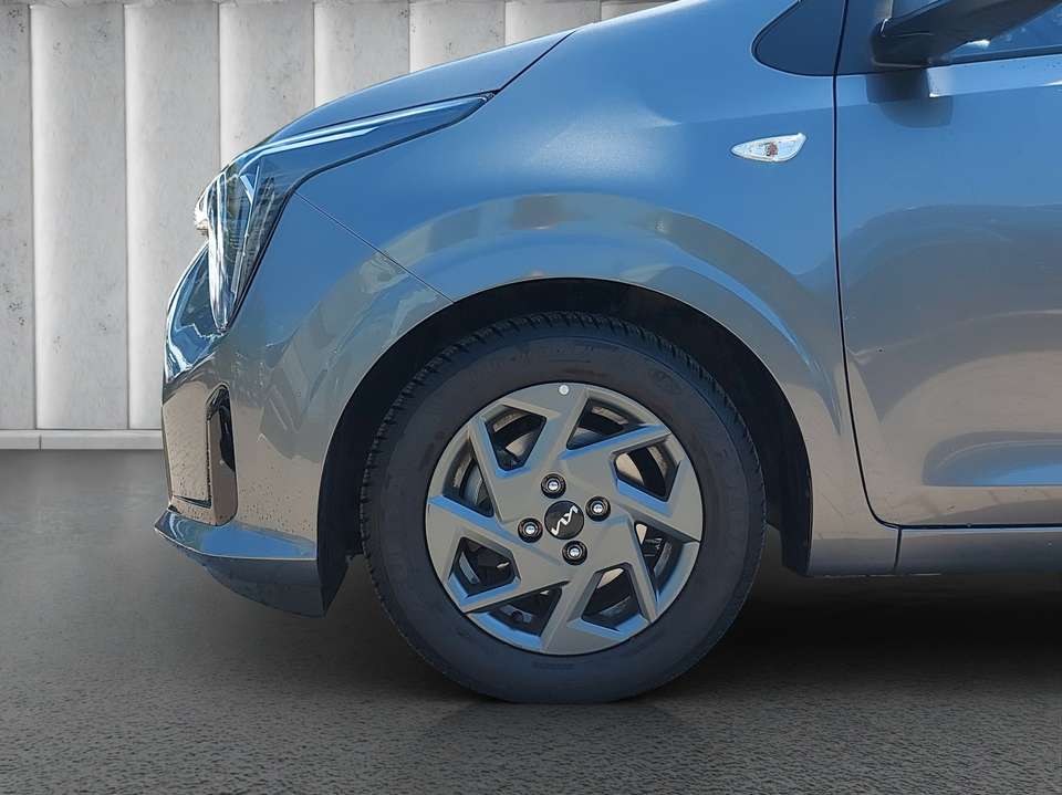 Car picture 9