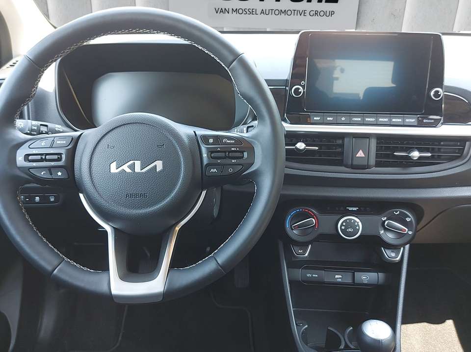 Car picture 12