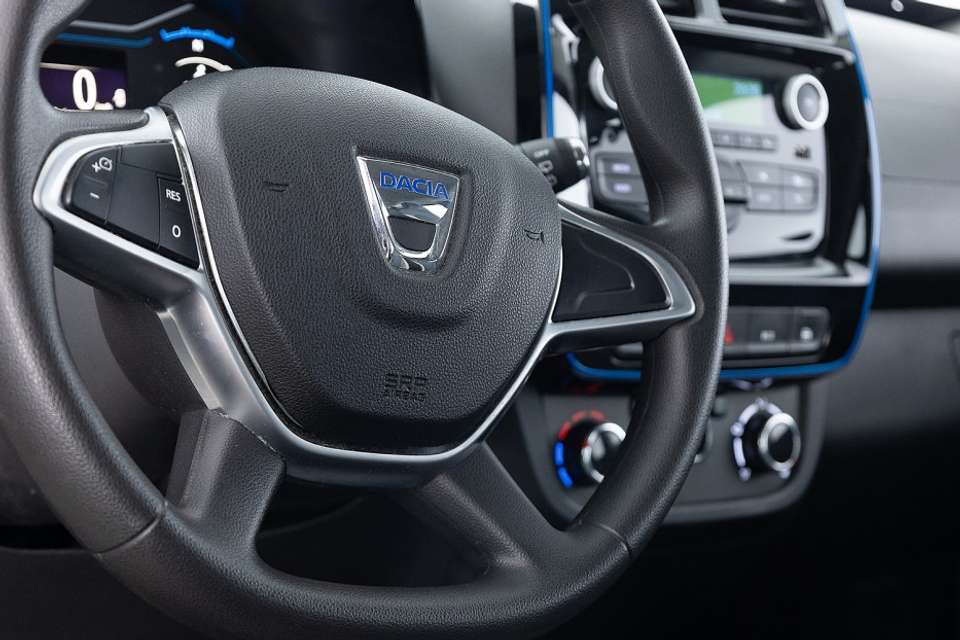 Car picture 9
