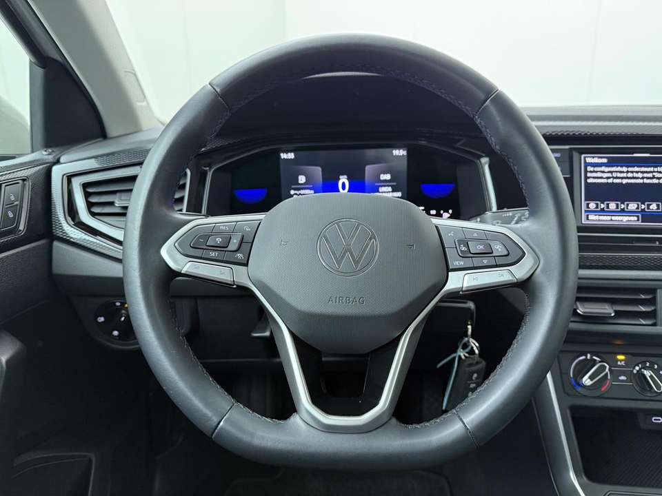 Car picture 9