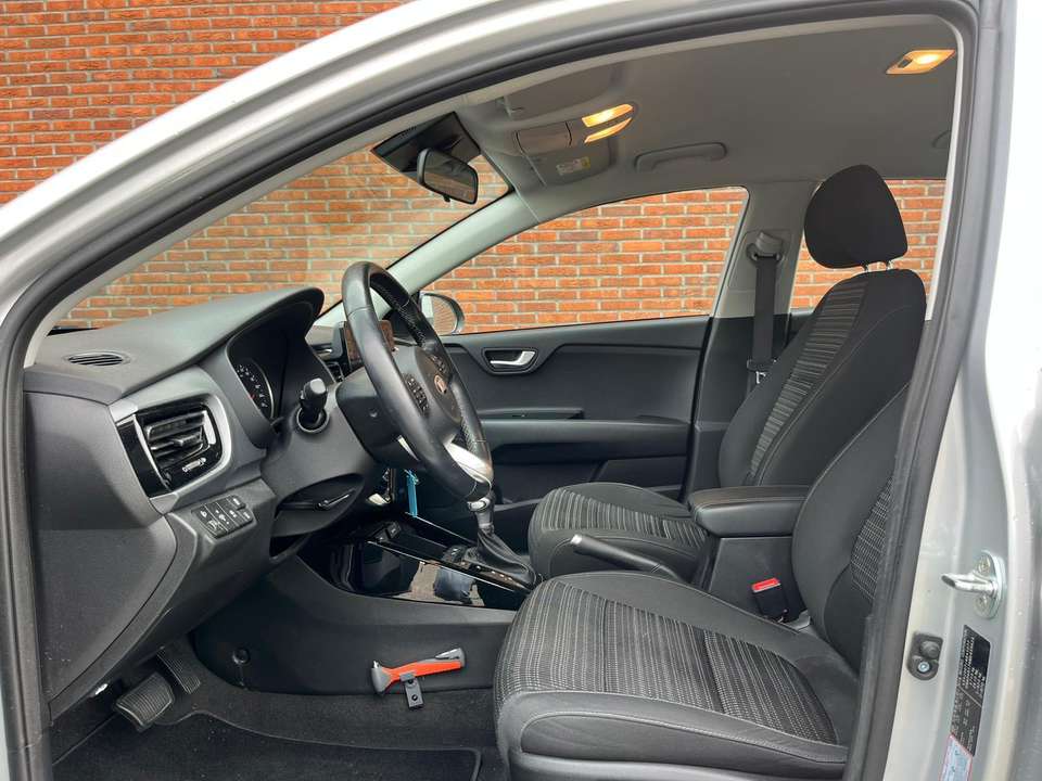 Car picture 9