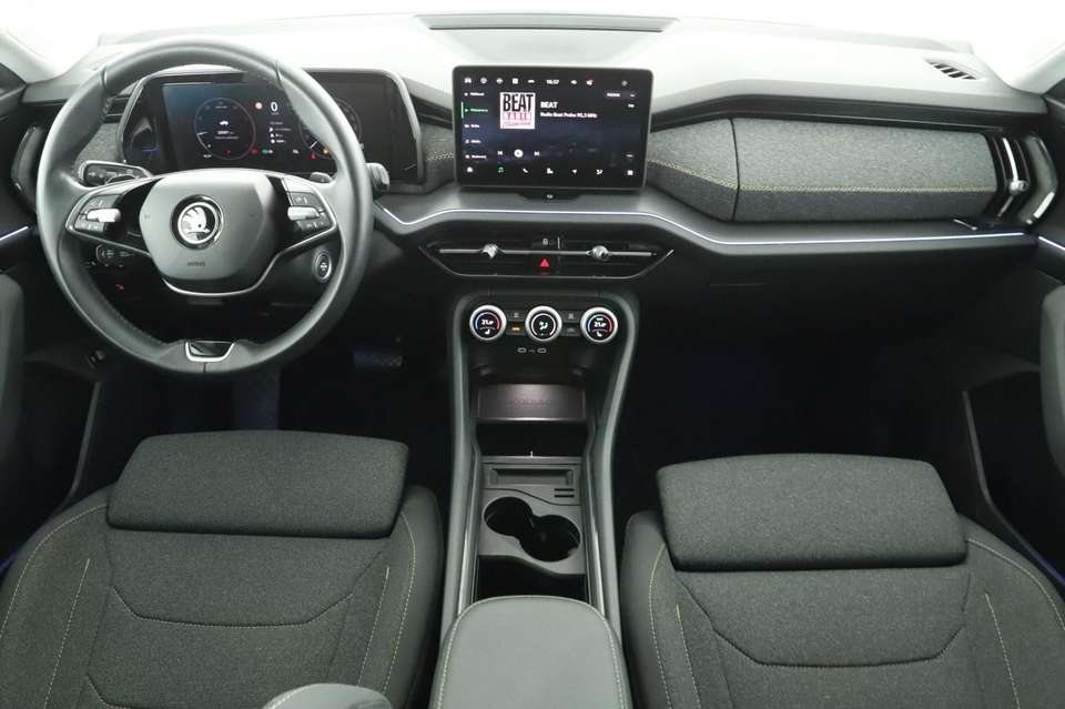 Car picture 9