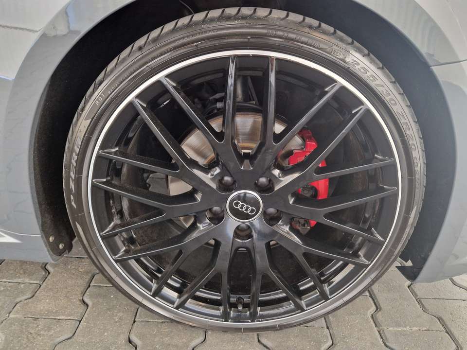Car picture 9