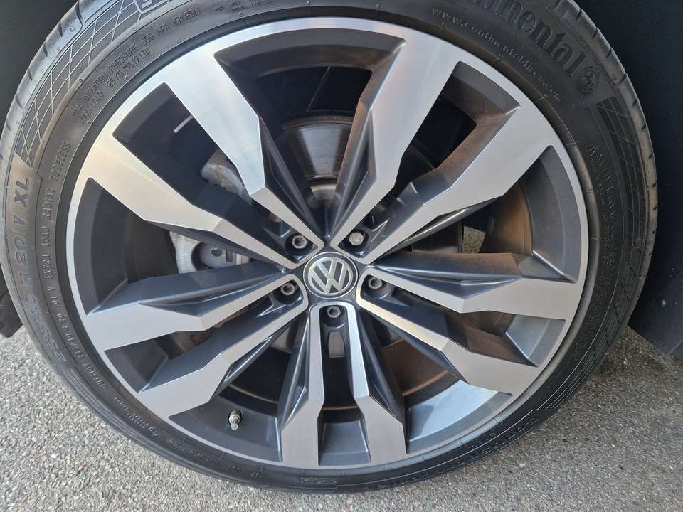 Car picture 9