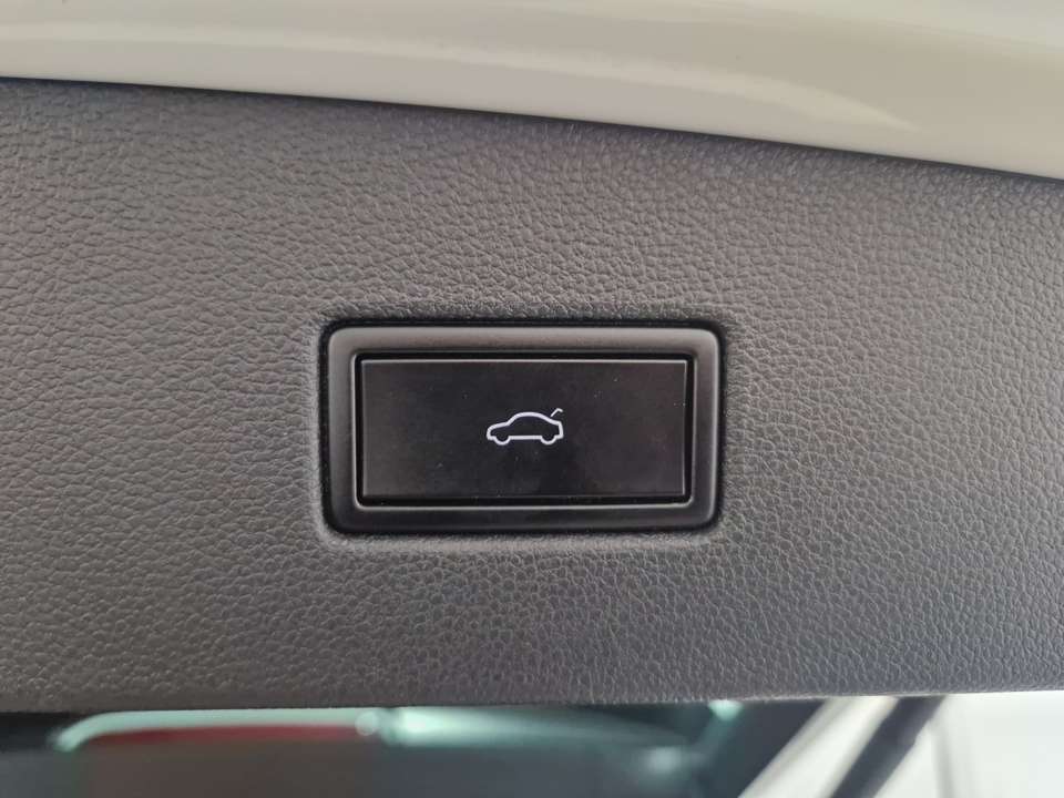 Car picture 14
