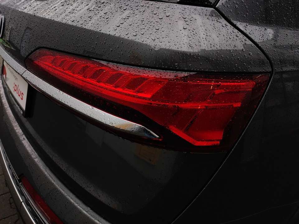 Car picture 9