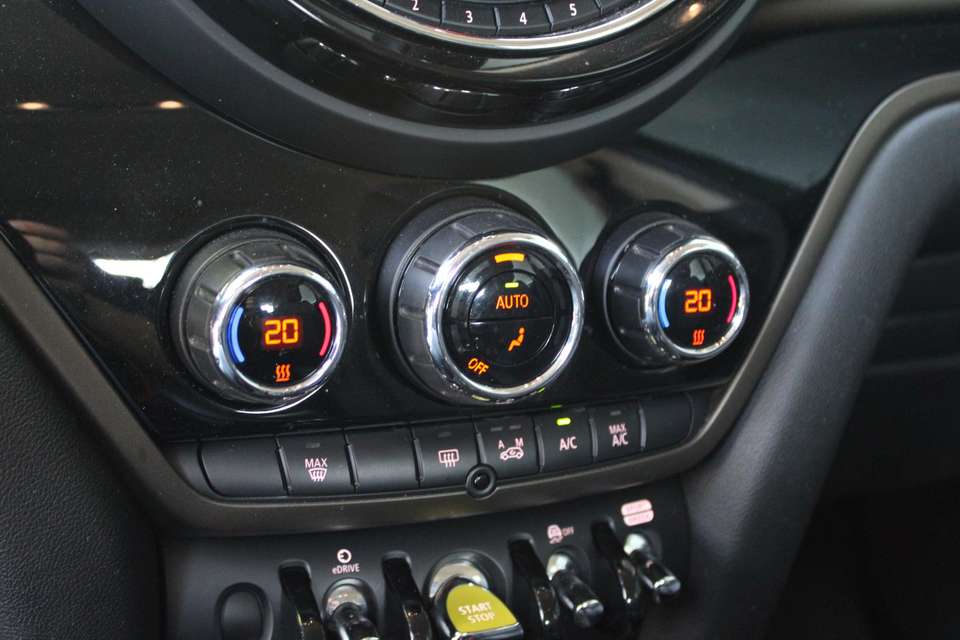Car picture 11