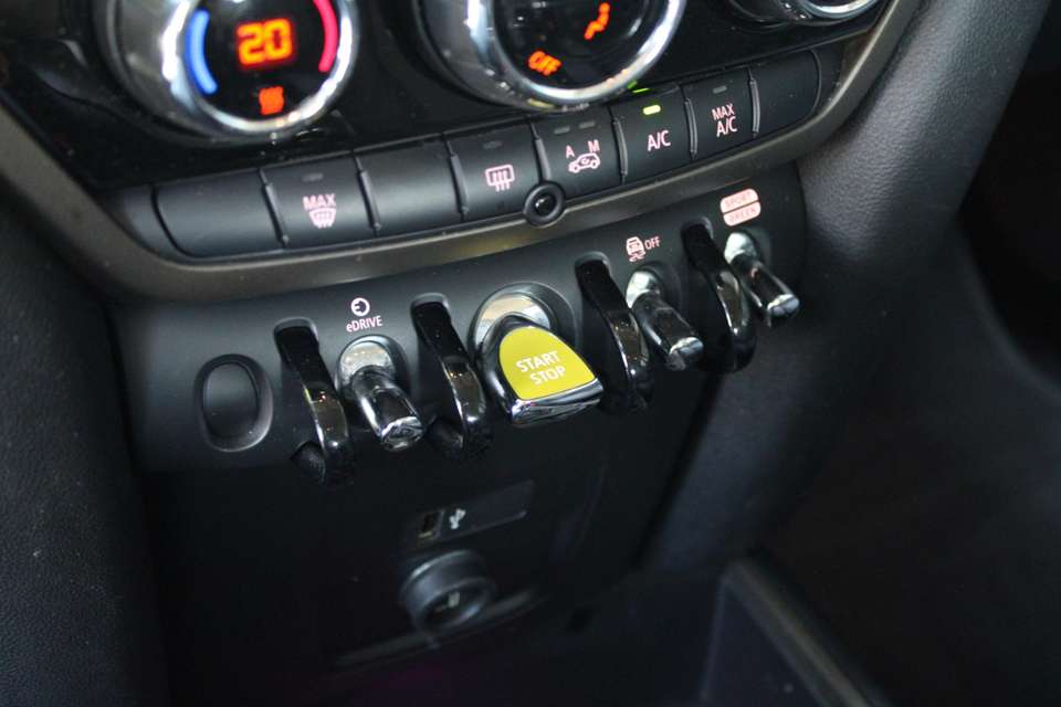 Car picture 17