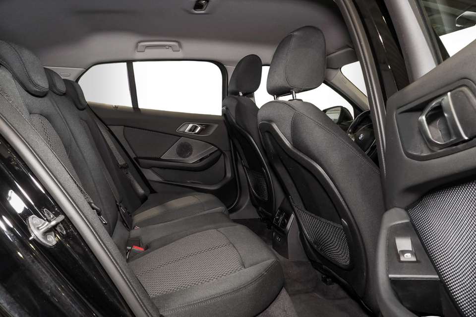 Car picture 9