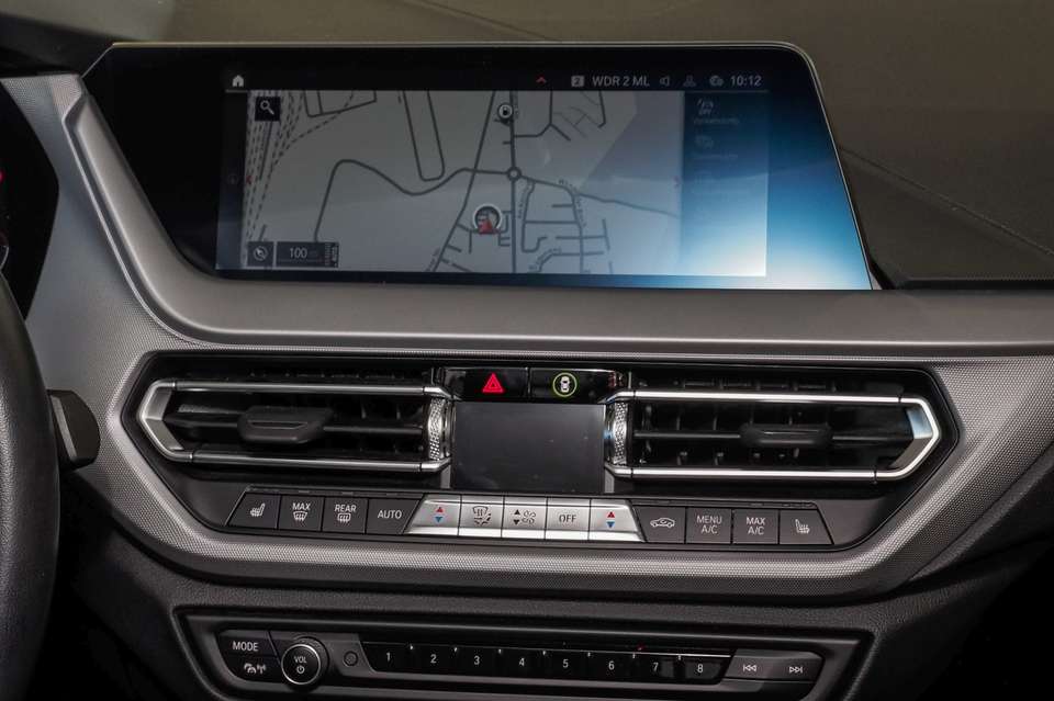 Car picture 11