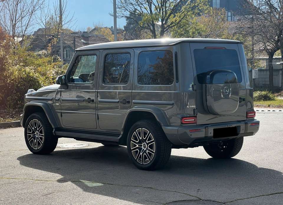 Mercedes-Benz G 580 - Imagem 4