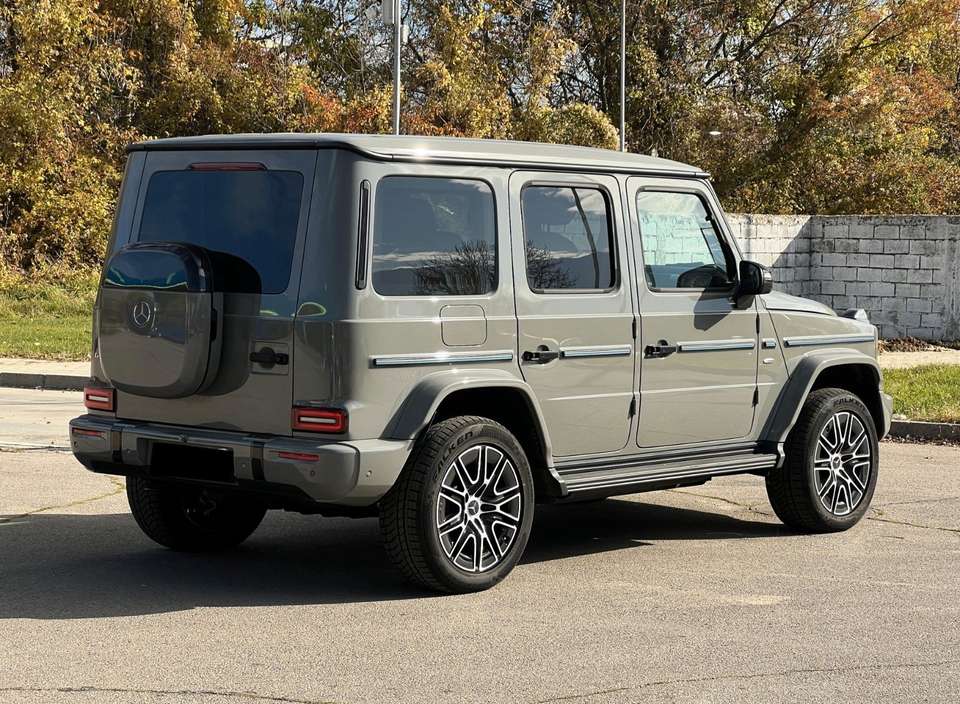 Mercedes-Benz G 580 - Imagem 6