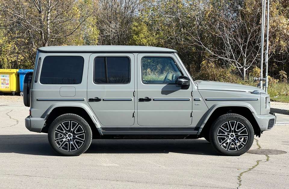 Mercedes-Benz G 580 - Imagem 7