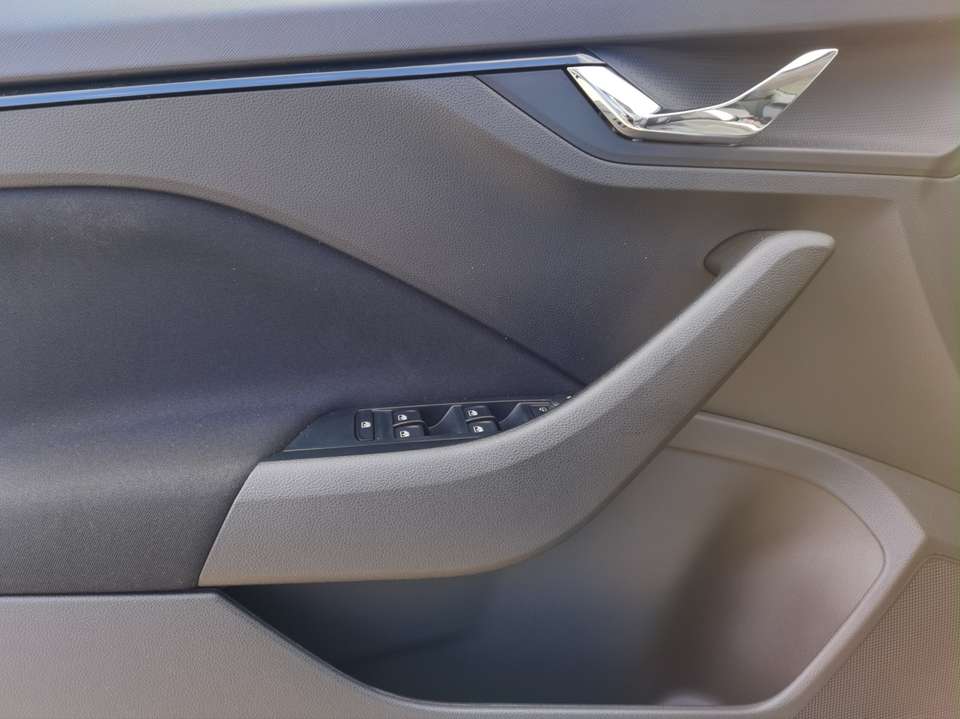 Car picture 6