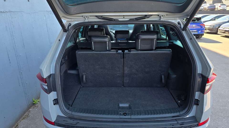 Car picture 11