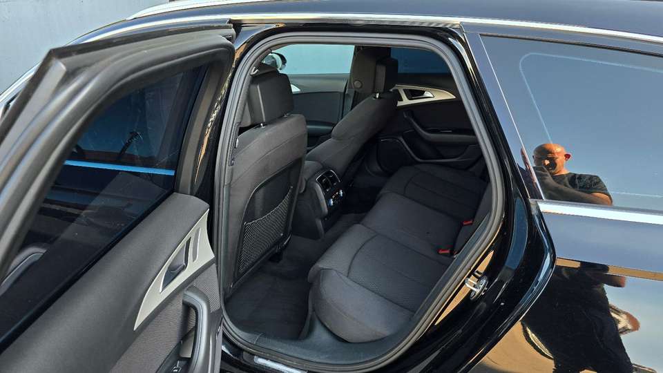 Car picture 9