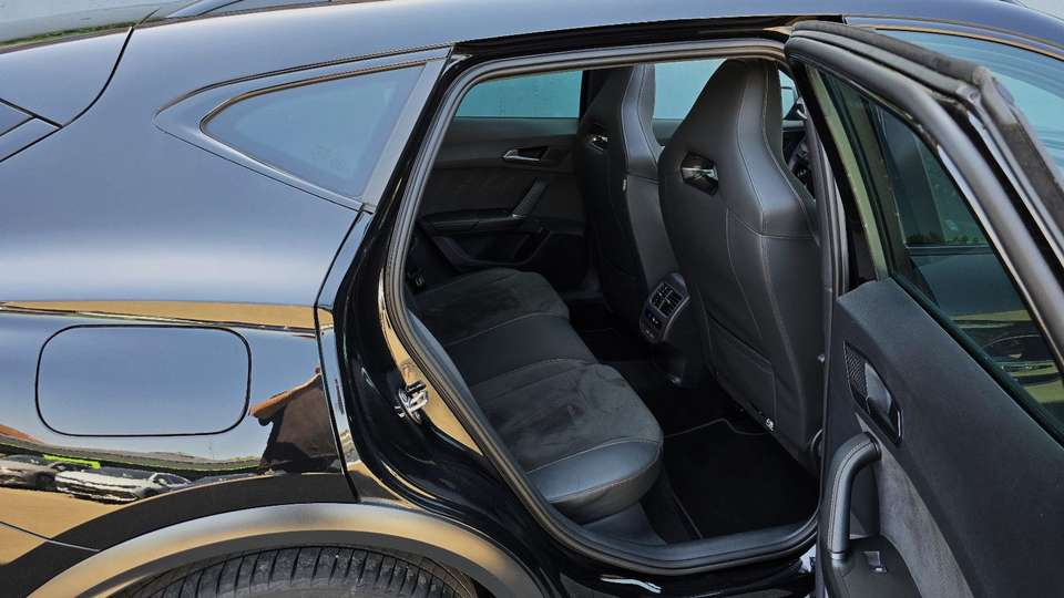 Car picture 9