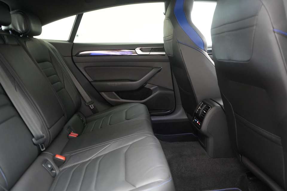 Car picture 8