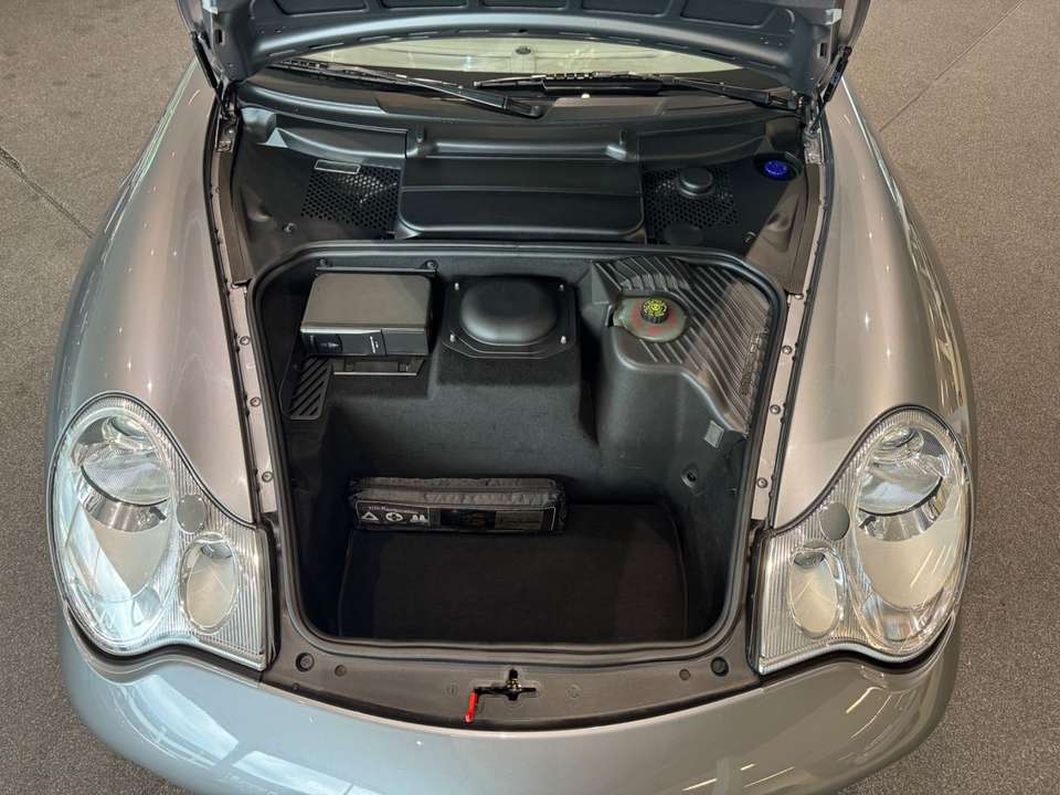 Porsche 996 - Imagem 12